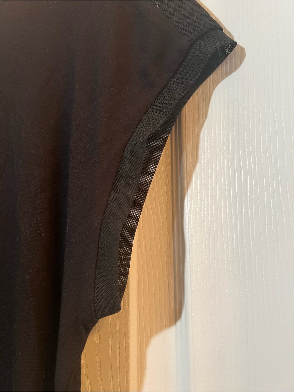 🦋NWT Tahari Black Cap Sleeve Tunic Top size large - Picture 6 of 8